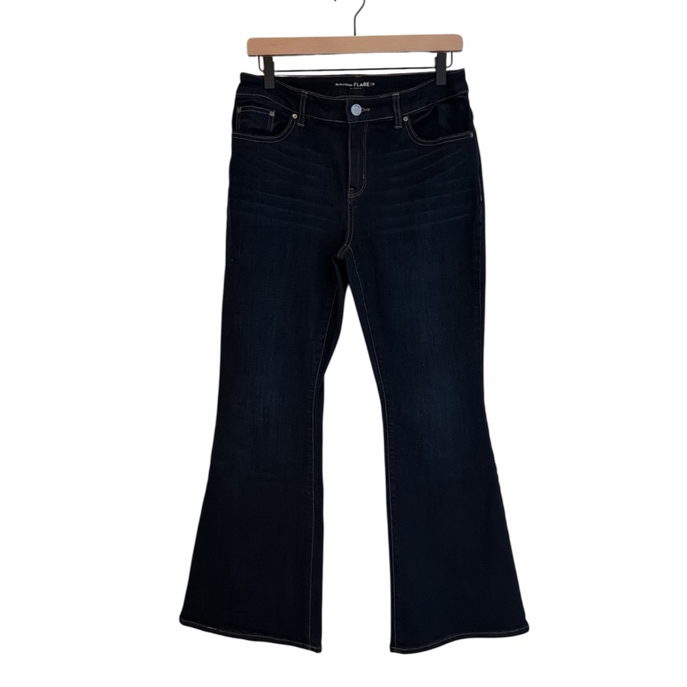 Chicos Flare‎ jeans dark wash stretch denim size 4 short classic boho basic